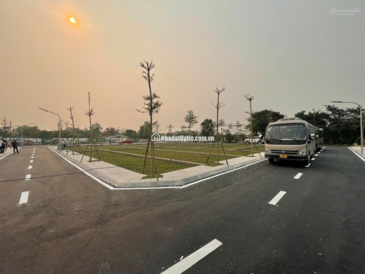 CHỈ 1 SUẤT NGOẠI GIAO: NGỠ NGÀNG MỨC GIÁ TẠI 