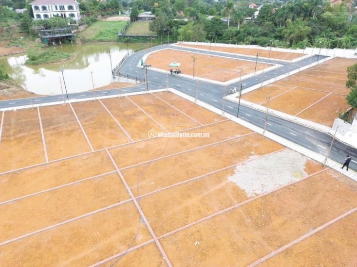 Siêu hiếm lô góc 2 mặt tiền view hồ Đồng Trạng gần ĐHQG, DT 102,5m2 full thổ cư, sẵn sổ