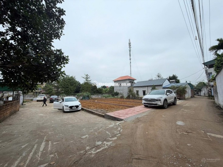 Chính chủ cần tiền trả nợ, bán gấp lô đất 110m full thổ cư sát ĐH FPT và ĐHQG.