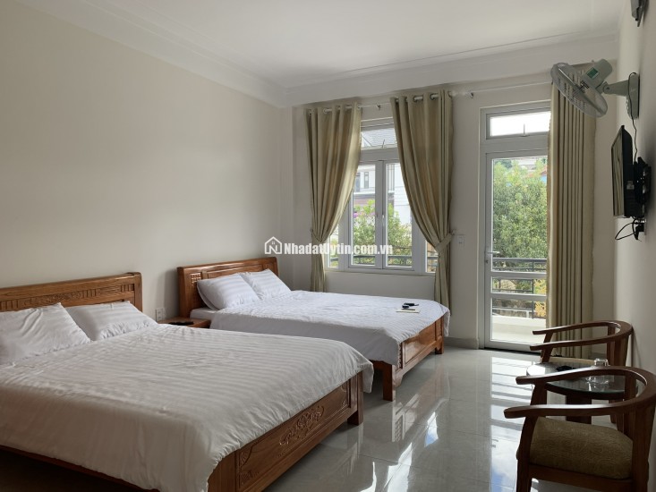 KHÁCH SẠN TRUNG TÂM ĐÀ LẠT, 252m2, 24 PHÒNG (CHÍNH CHỦ)