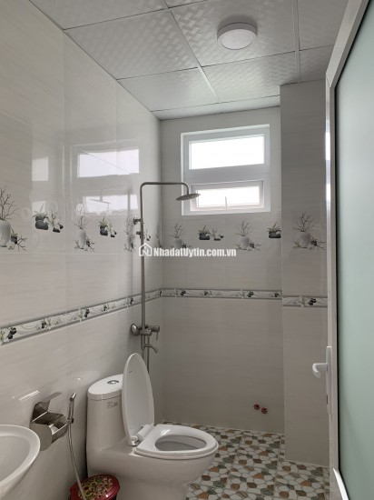 KHÁCH SẠN TRUNG TÂM ĐÀ LẠT, 252m2, 24 PHÒNG (CHÍNH CHỦ)