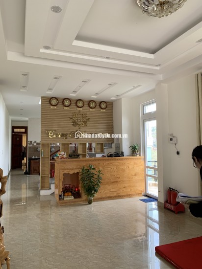 KHÁCH SẠN TRUNG TÂM ĐÀ LẠT, 252m2, 24 PHÒNG (CHÍNH CHỦ)
