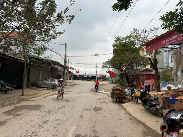 GIÁ CHỈ CÓ 7,2 TR CHO MỘT MẾT VUÔNG -- DT 105 M FUN THỔ CƯ TÍNH RA  CHỈ CÓ HƠN 700 TR ĐÒNG ,QUÝ NHÀ ĐẦU TƯ SỞ HỮU NGAY CHO MÌNH LÔ ĐẤT TẠI HÀ HÀ NỘI