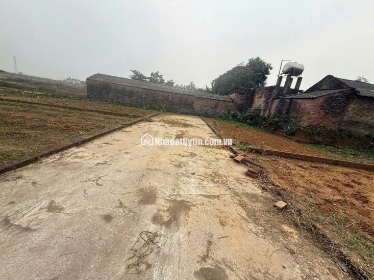 GIÁ CHỈ CÓ 7,2 TR CHO MỘT MẾT VUÔNG -- DT 105 M FUN THỔ CƯ TÍNH RA  CHỈ CÓ HƠN 700 TR ĐÒNG ,QUÝ NHÀ ĐẦU TƯ SỞ HỮU NGAY CHO MÌNH LÔ ĐẤT TẠI HÀ HÀ NỘI