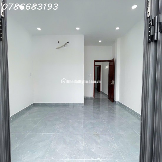 BÁN NHÀ HẺM THÔNG 5M ĐẶNG CHẤT GIÁP QUẬN 1, 5,  4PN - 3 TẦNG SỔ RIÊNG GIÁ 7.99 TỶ