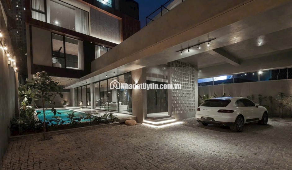 SIÊU BIỆT THỰ  – NỘI THẤT 30 TỶ – HỒ BƠI – THANG MÁY –   Nguyễn Ư Dĩ, P. Thảo Điền, Quận 2