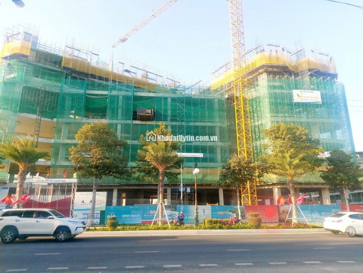 Căn hộ cao cấp Hacom Tower với tầm nhìn biển và hồ điều hòa K1