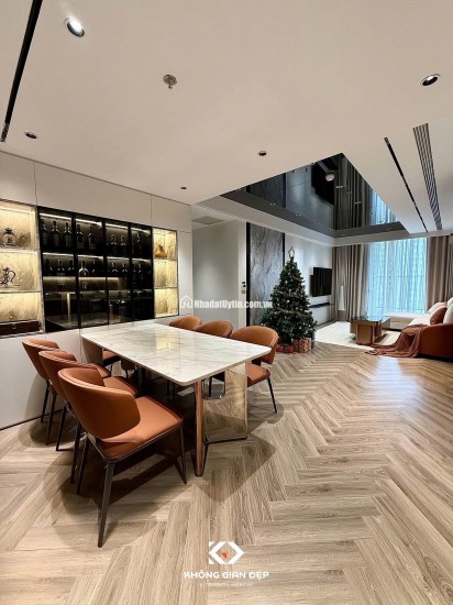 Bán Căn hộ chung cư Khai Sơn Long Biên- View đẹp- Full Nội thất- hỗ trợ vay 120m 3 ngủ nhỉnh 8 tỷ(TL)