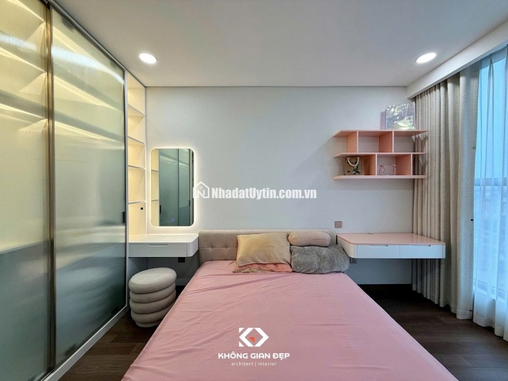 Bán Căn hộ chung cư Khai Sơn Long Biên- View đẹp- Full Nội thất- hỗ trợ vay 120m 3 ngủ nhỉnh 8 tỷ(TL)