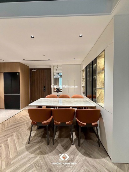 Bán Căn hộ chung cư Khai Sơn Long Biên- View đẹp- Full Nội thất- hỗ trợ vay 120m 3 ngủ nhỉnh 8 tỷ(TL)