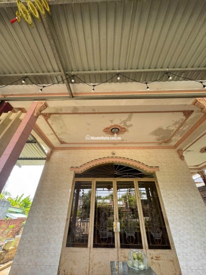 BÁN ĐẤT TẶNG NHÀ CẤP 4 TẠI ĐỒNG NAI. DT 372,1 M2. SHR. GIÁ BÁN 25XX. LH:0965156765.