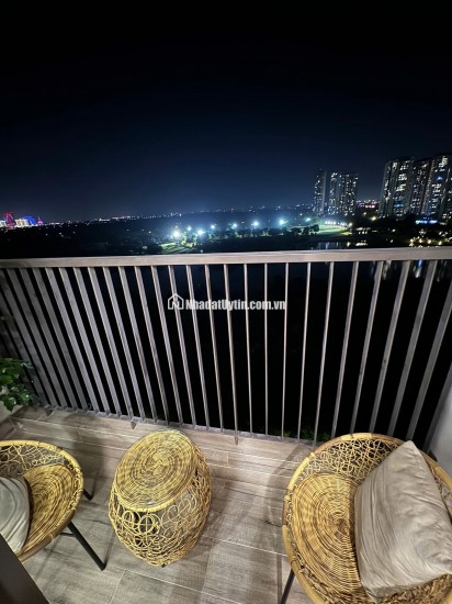 Bán lẻ 1 căn 100m hoặc bán cả cặp căn góc 3 Ngủ hơn 200m sử dụng đẹp nhất Onsen Swan lake president Ecopark Lh:0979144000