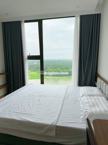 Bán lẻ 1 căn 100m hoặc bán cả cặp căn góc 3 Ngủ hơn 200m sử dụng đẹp nhất Onsen Swan lake president Ecopark Lh:0979144000