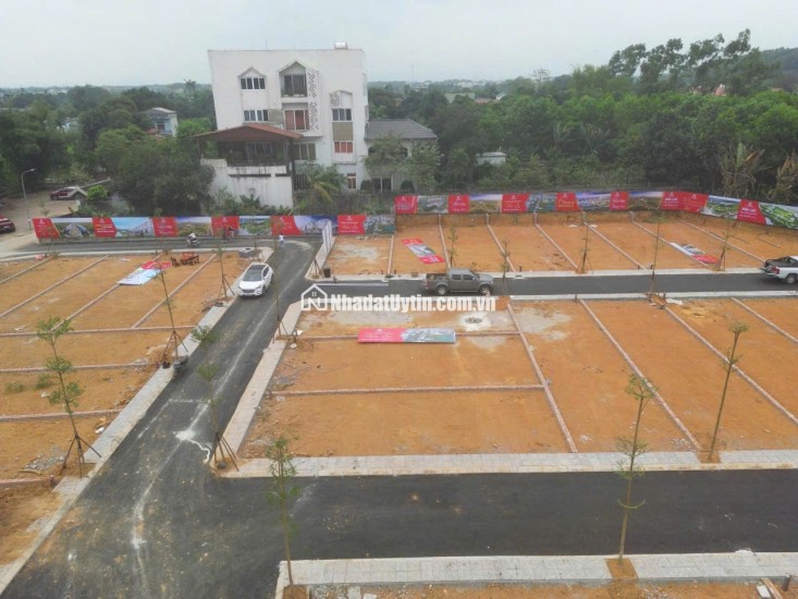 CHÍNH CHỦ GỬI BÁN LÔ ĐẤT LÀN 2 QL21 – SÁT ĐHQG HÀ NỘI – GIÁ 30TR/M²
. LH 0981376738