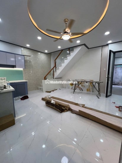 NHÀ ĐẸP RẺ - ĐƯỜNG HẬU GIANG - DTSD 78M2 - 3PN - SỔ HỒNG RIÊNG - 3 TỶ HƠN- TRUNG TÂM QUẬN 6