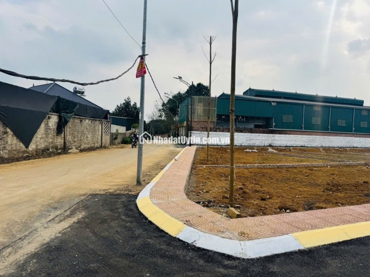 ĐẤT ĐẦU TƯ HÀ NỘI MÀ CHỈ NHÌNH 3 TỶ. SẴN SỔ CÔNG CHỨNG