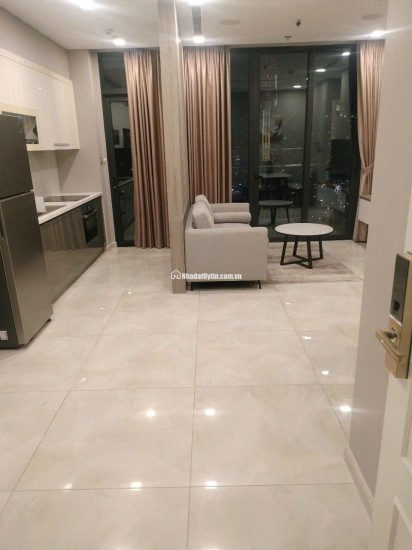 CHO THUÊ CHCC VINHOMES GOLDEN RIVER (TẦNG 20) 72M 2PN, 26TR/TH. LH:0938597537