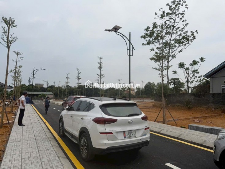 Nhà có việc, BÁN RẺ 20% mảnh đất sát Khu đấu giá Hòa Lạc