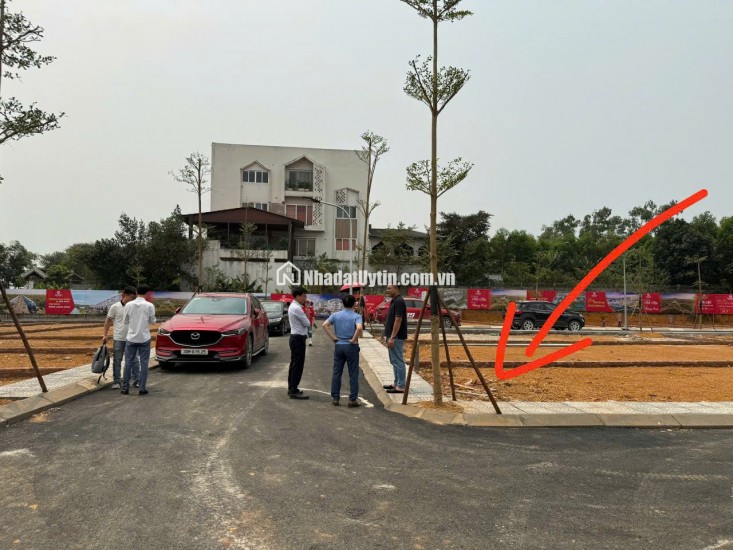 CHÍNH CHỦ CẮT LỖ BÁN NHANH LÔ ĐẤT 100M2, MT 5M, ĐẤT Ở HÒA LẠC, GIÁP MẶT ĐƯỜNG QL21A.