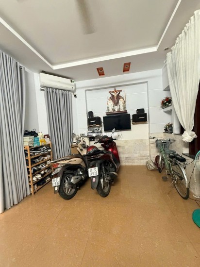 Bán nhà hẻm 4 tầng Bình Thạnh, 4PN, 40m2, sổ hồng, 7.6 tỷ - 0903821326