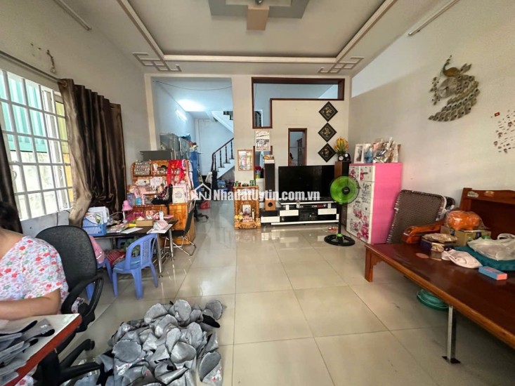 NGANG ĐỈNH 6.5M - 118m² - NGAY TRUNG TÂM TIẾN VỀ GÒ VẤP - CHÌ 5.6 TỶ TL. LH:0985397509.