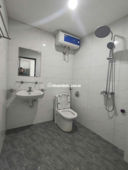 20m x 4 tầng, nhình 3 tỷ, Lựa chọn sáng suốt