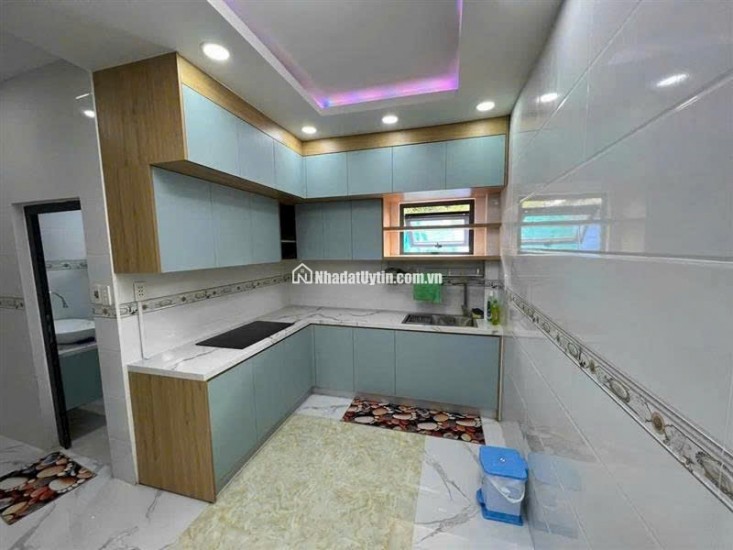 NHÀ ĐẸP QUẬN 4_4 TÀNG ĐÚC_30M2_KO QH_4 TỶ NHỈNH