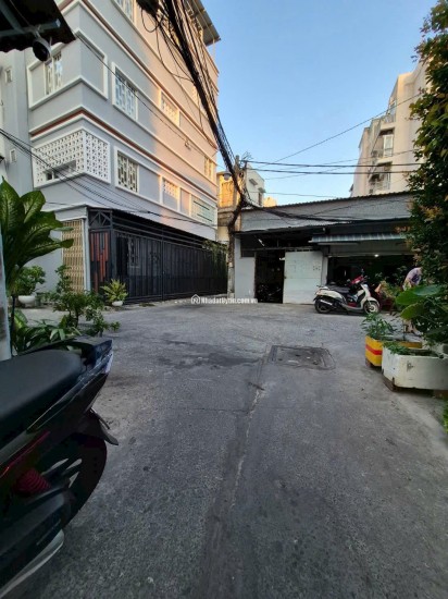 NHÀ ĐẸP QUẬN 4_4 TÀNG ĐÚC_30M2_KO QH_4 TỶ NHỈNH