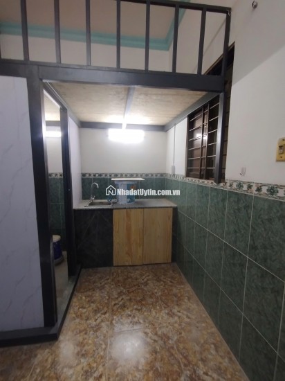 PHÒNG TRỌ 492 TÂN KỲ TÂN QUÝ, DT18-25M2, SẠCH ĐẸP, GIÁ CHỈ TỪ 2.8TR. LH:0921699268.