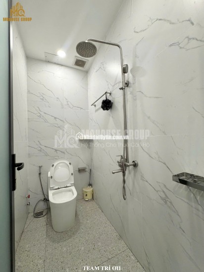 CHO THUÊ CĂN HỘ CAO CẤP , GẦN VÒNG XOAY HÀNG XANH, 55M2 CHỈ 13TR/TH. LH:0982048459.