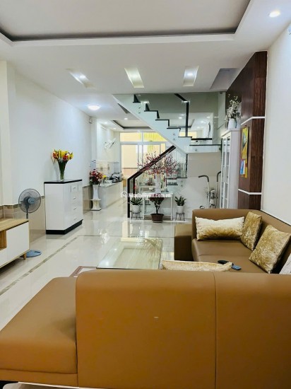 BÁN NHÀ 617/** NGUYỄN KIỆM, PHƯỜNG 9, QUẬN PHÚ NHUẬN. 75.1M2 CHỈ 13.8 TỶ. LH:0937133343