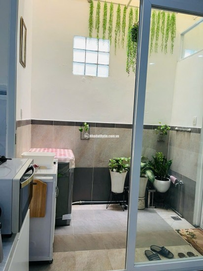 BÁN NHÀ 617/** NGUYỄN KIỆM, PHƯỜNG 9, QUẬN PHÚ NHUẬN. 75.1M2 CHỈ 13.8 TỶ. LH:0937133343