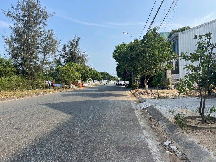 BÁN ĐẤT SIÊU HỜI TẠI ĐÔNG TRÀ 1, DT 100M2, GIÁ 4,7 TỶ. LH:0912533434.