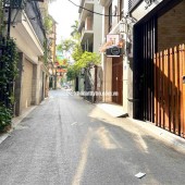 THẠCH BÀN – NHÀ DÂN XÂY 42M2 × 5 TẦNG – Ô TÔ ĐỖ CỬA – NHỈNH 8 TỶ