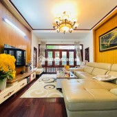 Hiếm Lạc Long Quân - Nhà Đẹp 6 Tầng - Chủ Xây Tâm Huyết Tặng Nội Thất - Ô Tô Vào Nhà - Sổ Hoa Hậu - Ở Sướng