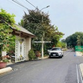 Siêu phẩm đất Hòa Lạc view hồ thoáng mát, gần CNC & ĐH FPT