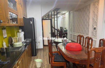 Bán nhà Nguyễn Văn Huyên 40m2x6T,  sát ô tô tránh, kinh doanh đỉnh, chỉ 15 tỷ