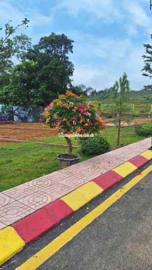 Bán mảnh đất xã phú cát, 100m2 full thổ cư, giá 1,8 tỷ