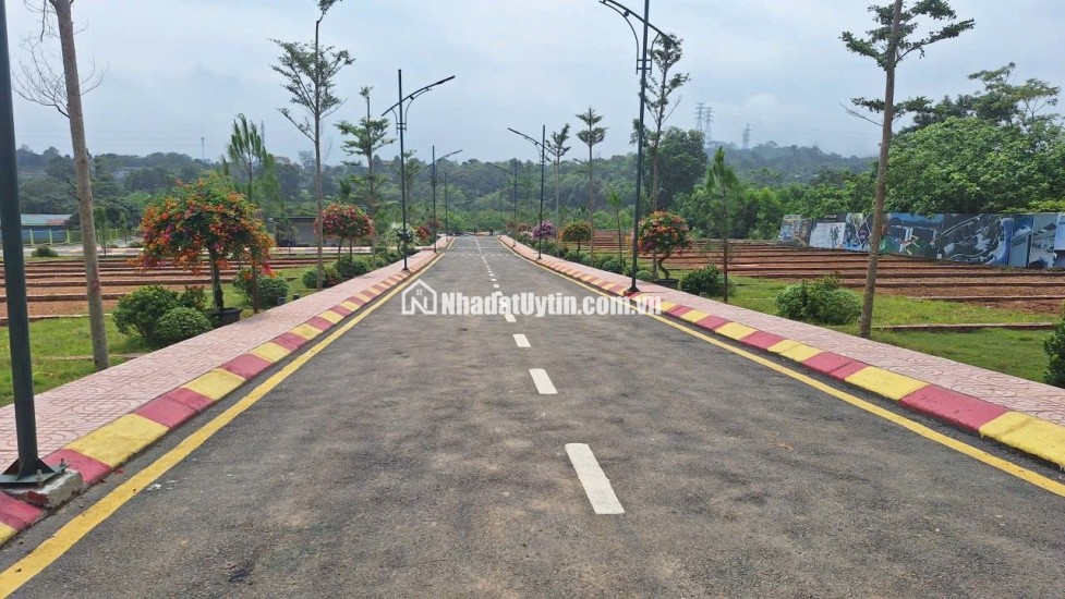 Bán mảnh đất xã phú cát, 100m2 full thổ cư, giá 1,8 tỷ