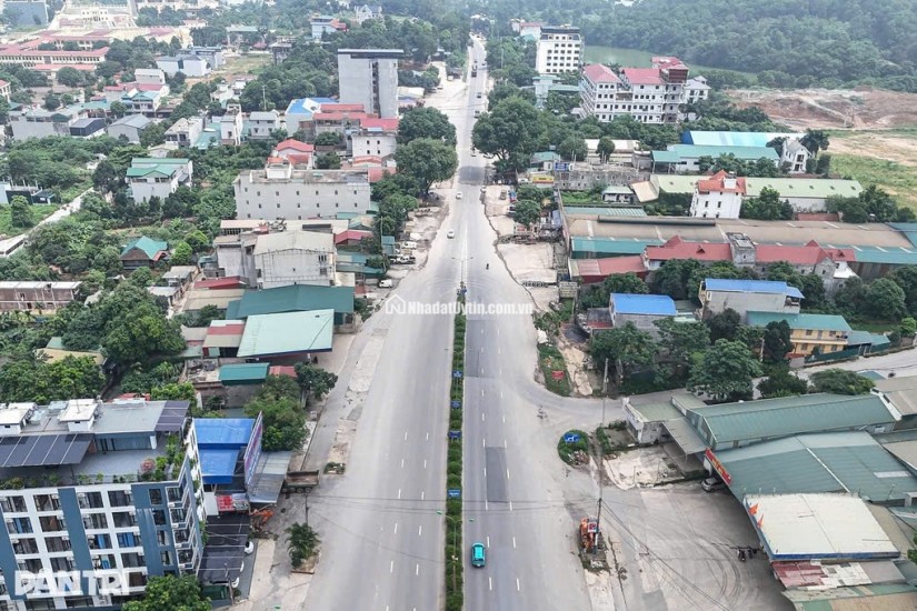 Đất Hoà Lạc, trục chính kinh doanh, ngay ngã tư Vai Réo
