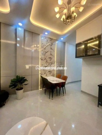 Bán Gấp Nhà 1 Trệt 1 Lầu, 120m², Sân Ô Tô Rộng, Cách UBND Tương Bình Hiệp Chỉ 500m