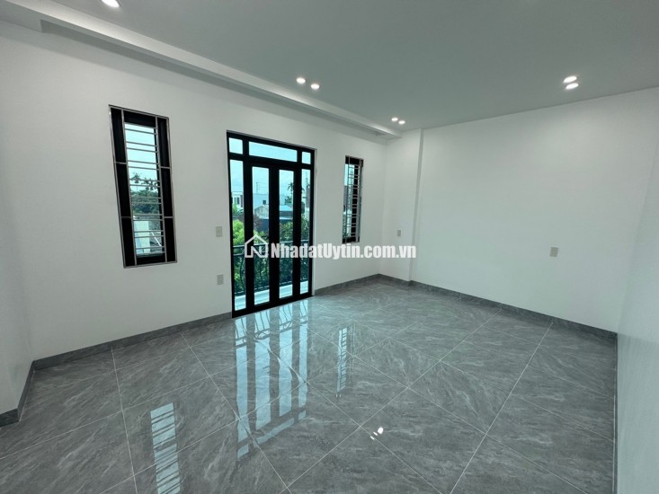 ĐĂNG BÁN CĂN BỐN TẦNG ĐẸP TT. AN DƯƠNG - HẢI PHỎNG