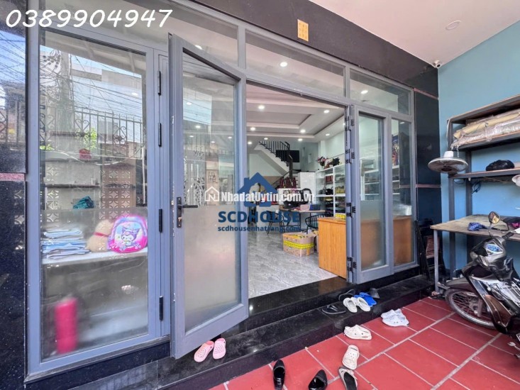 BÁN GẤP NHÀ LÔ GÓC 3 TẦNG 1 TUM MẶT TIỀN KINH DOANH SÁT ĐƯỜNG PHÙNG THẾ TÀI NHA TRANG – DIỆN TÍCH 86M² ĐÃ HOÀN CÔNG – ĐANG CÓ DÒNG TIỀN 12 TRIỆU GIÁ