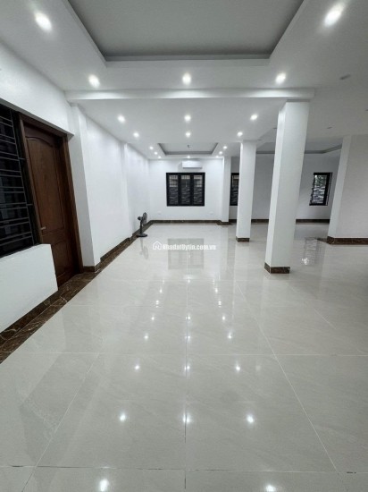 CHO THUÊ BIỆT THỰ KĐT TÂN TÂY ĐÔ, 204M2 (30TR/TH CÓ TL) KHÔNG GIỚI HẠN MỤC ĐÍCH SỬ DỤNG, LH:0989996984