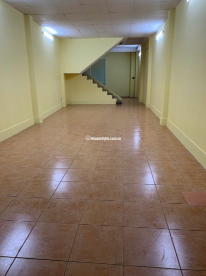 CHO THUÊ NHÀ NGUYÊN CĂN ÔNG ÍCH KHIÊM - QUẬN 11 GẦN ĐẦN SEN. LH:0918515779.