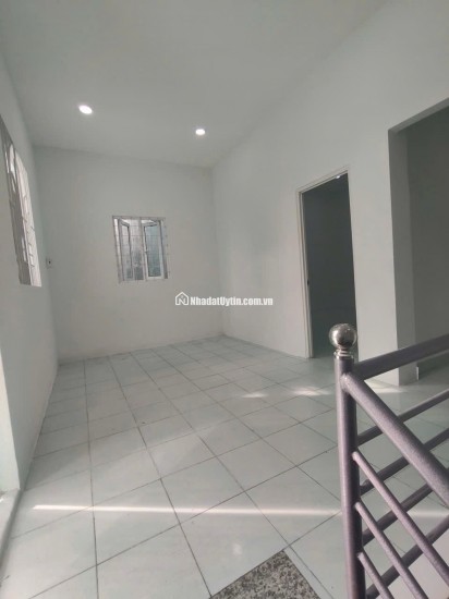Bán nhà 96m2 ngang 8m tại đường Quốc lộ 1A Tân Thới Hiệp Quận 12 giá 5.9 tỷ