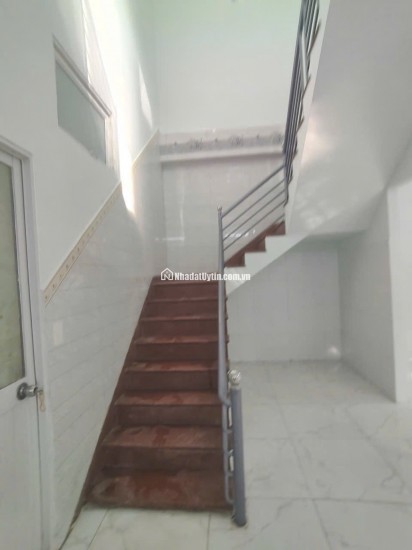 Bán nhà 96m2 ngang 8m tại đường Quốc lộ 1A Tân Thới Hiệp Quận 12 giá 5.9 tỷ