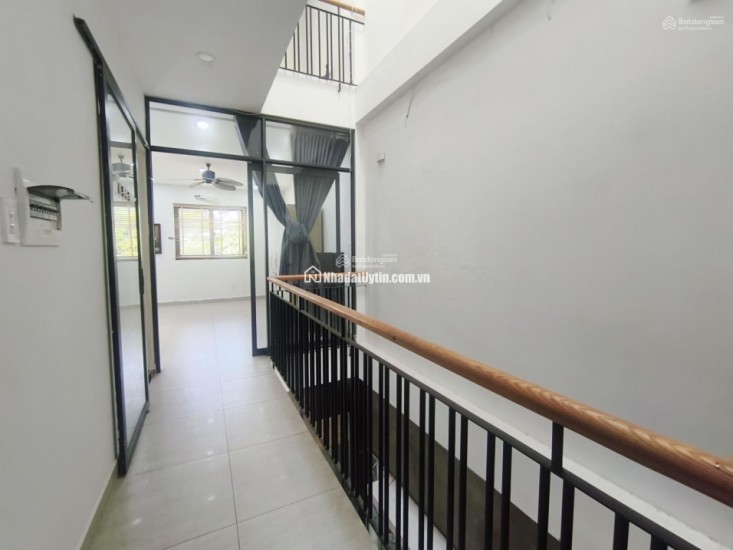 Bán nhà riêng 100m2 tại Bình Hưng, Hồ Chí Minh, đẹp, nhiều tiện ích chỉ 10,5 tỷ