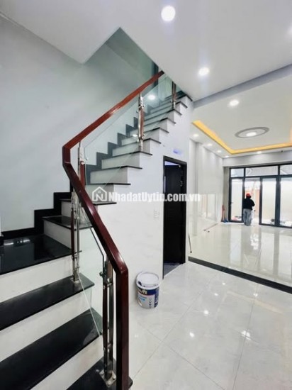 BÁN NHÀ MẶT TIỀN HẺM KINH DOANH MINH PHỤNG  QUẬN 11 ( 34m2 - 2 tầng ) Giá 7.1 Tỷ.