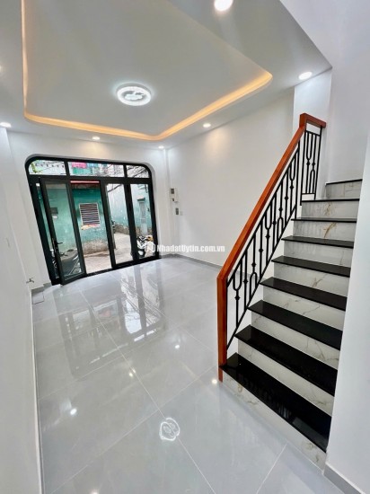 BÁN NHÀ GẦN PARC MALL CAO LỖ – QUẬN 8 – 61M2 – NHỈNH 5 TỶ- LH 0784968131